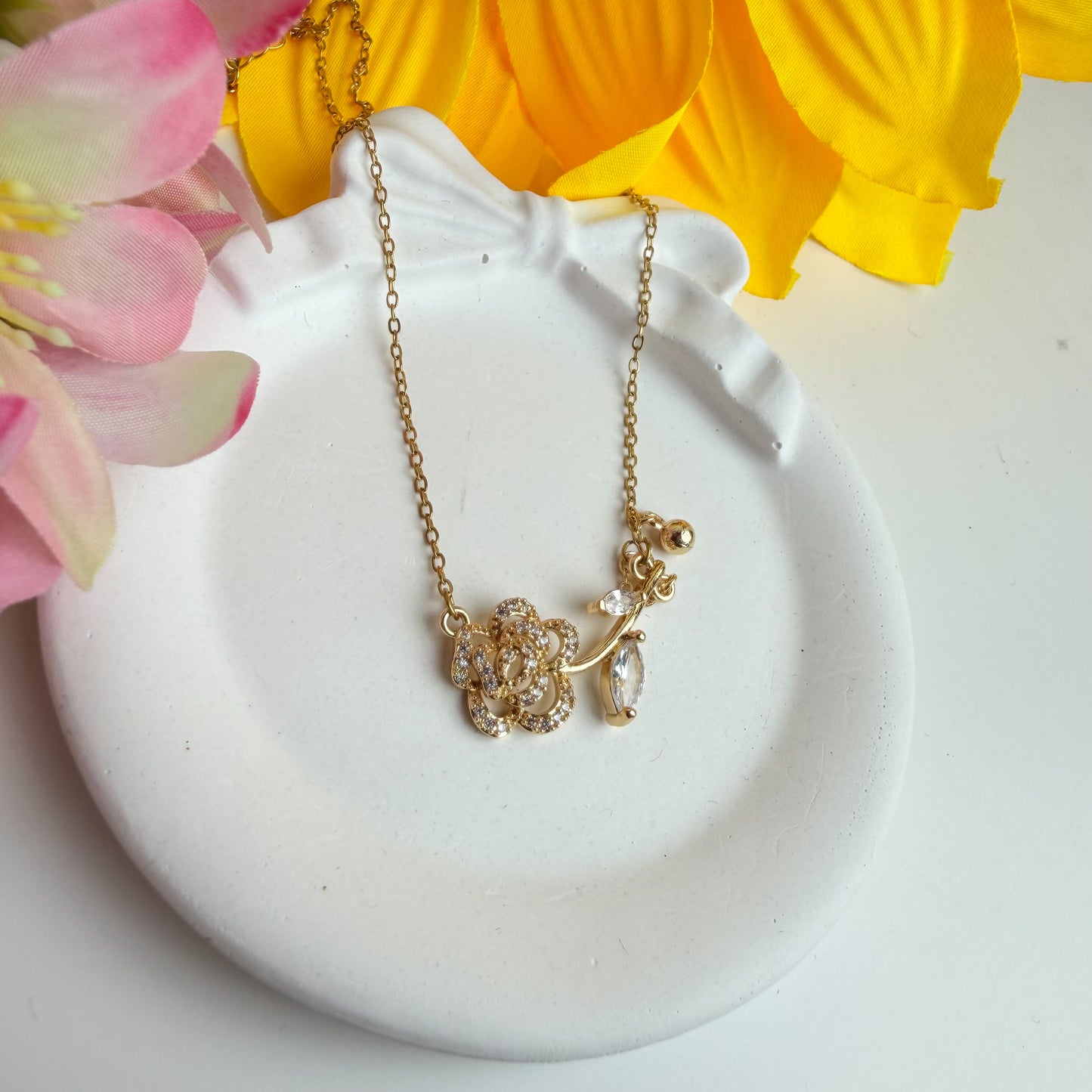 Rose Charm Necklace ๐นโจ