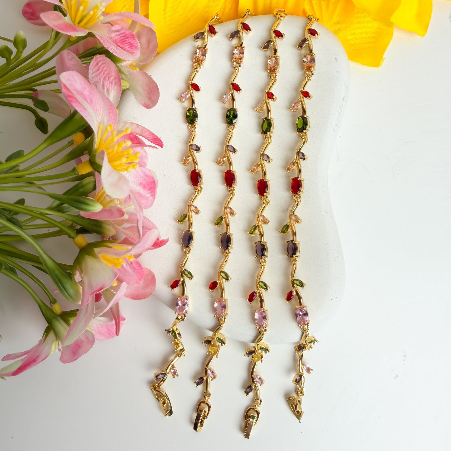 ππ· Rainbow Tulip Bracelet β¨