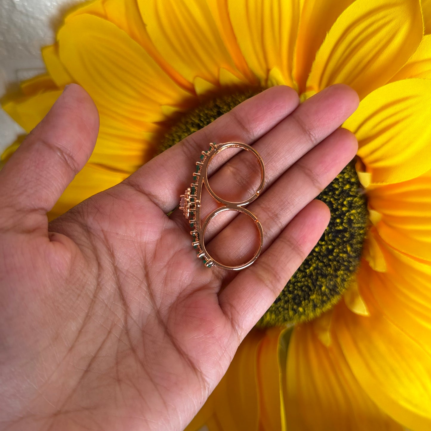Royal Double Finger Ring