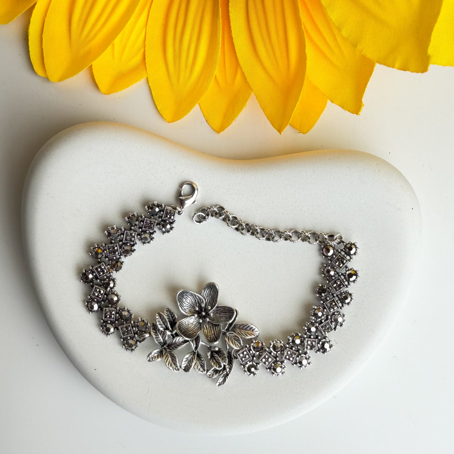 Vintage Bloom Bracelet