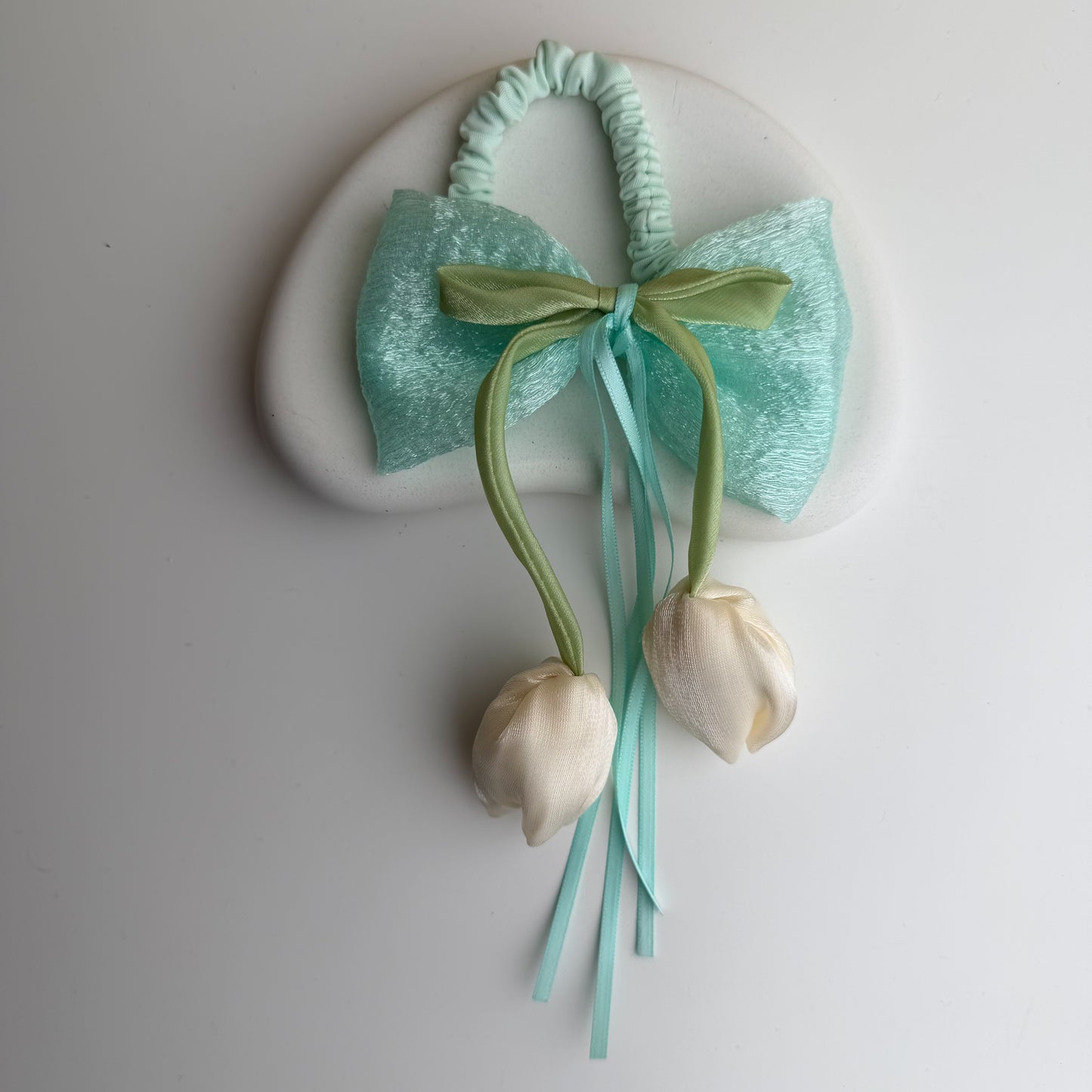 Tulip Bow Tie
