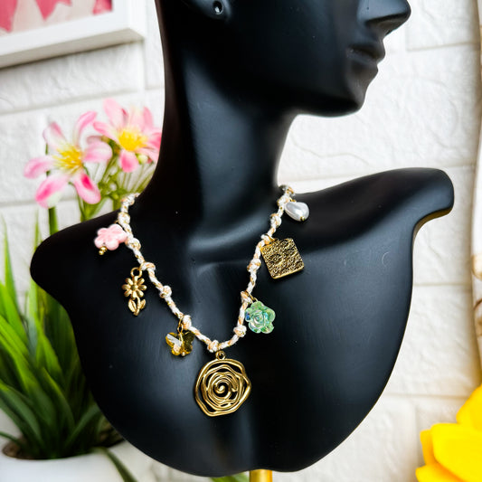 🌷 Dreamy Charm Necklace
