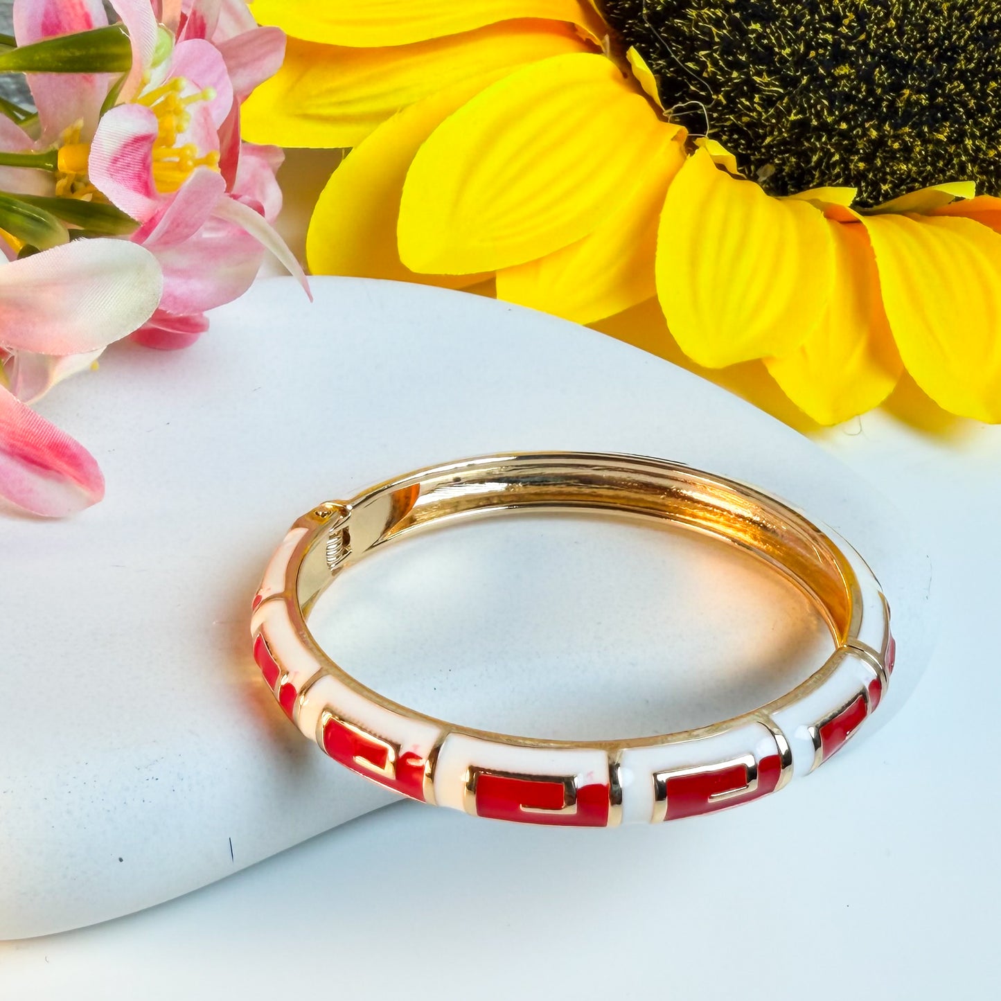 Vintage Ruby Gold Bracelet ✨