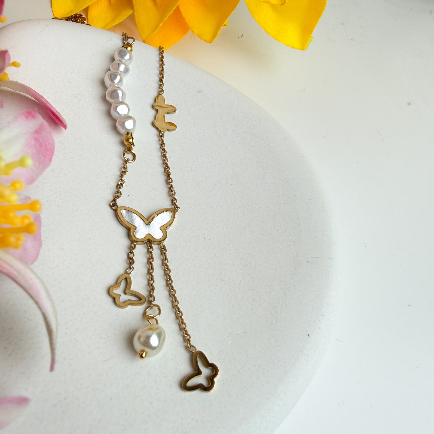 Pearl Butterfly Drop Necklace 🦋🤍✨