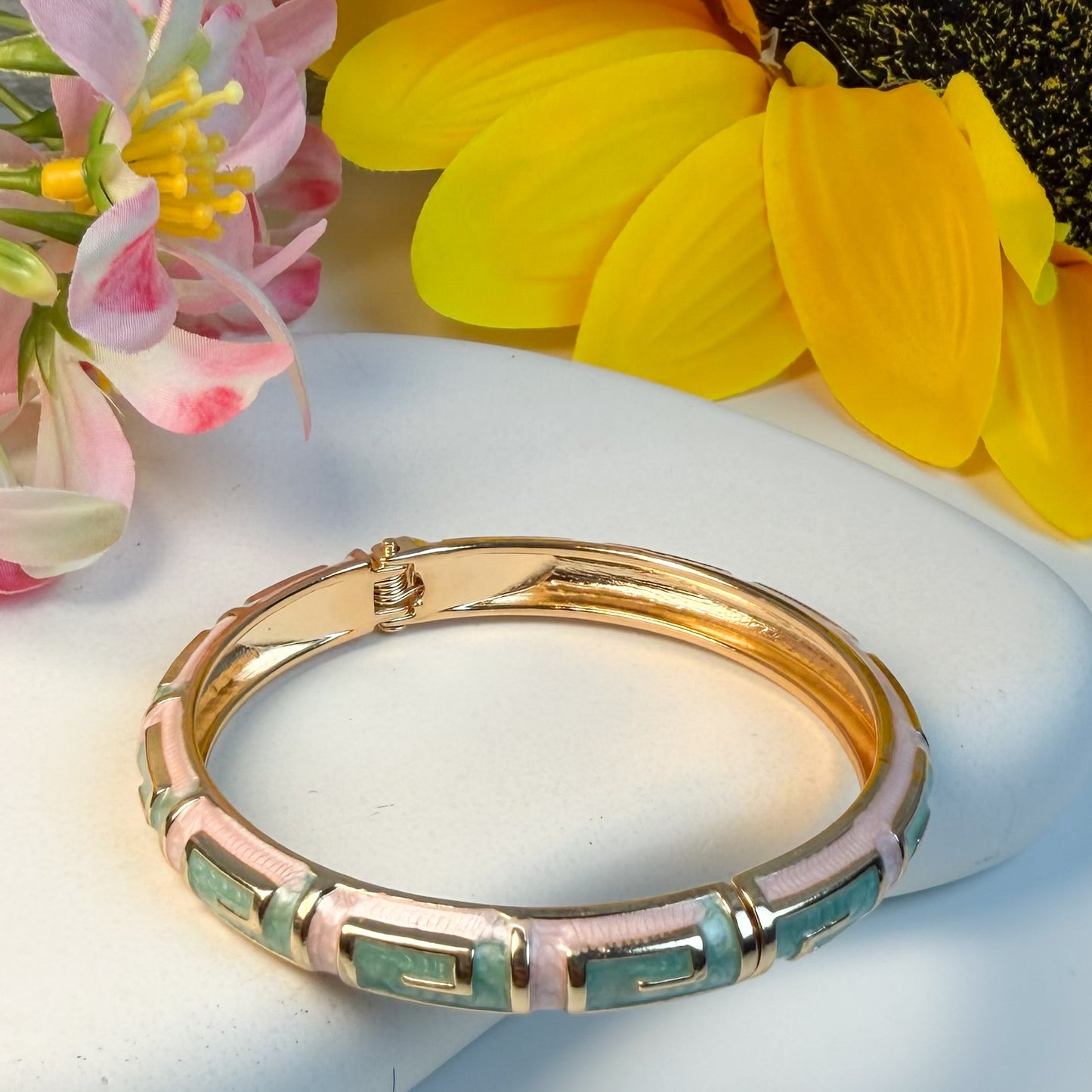 🌿 Mint Gold Bracelet ✨