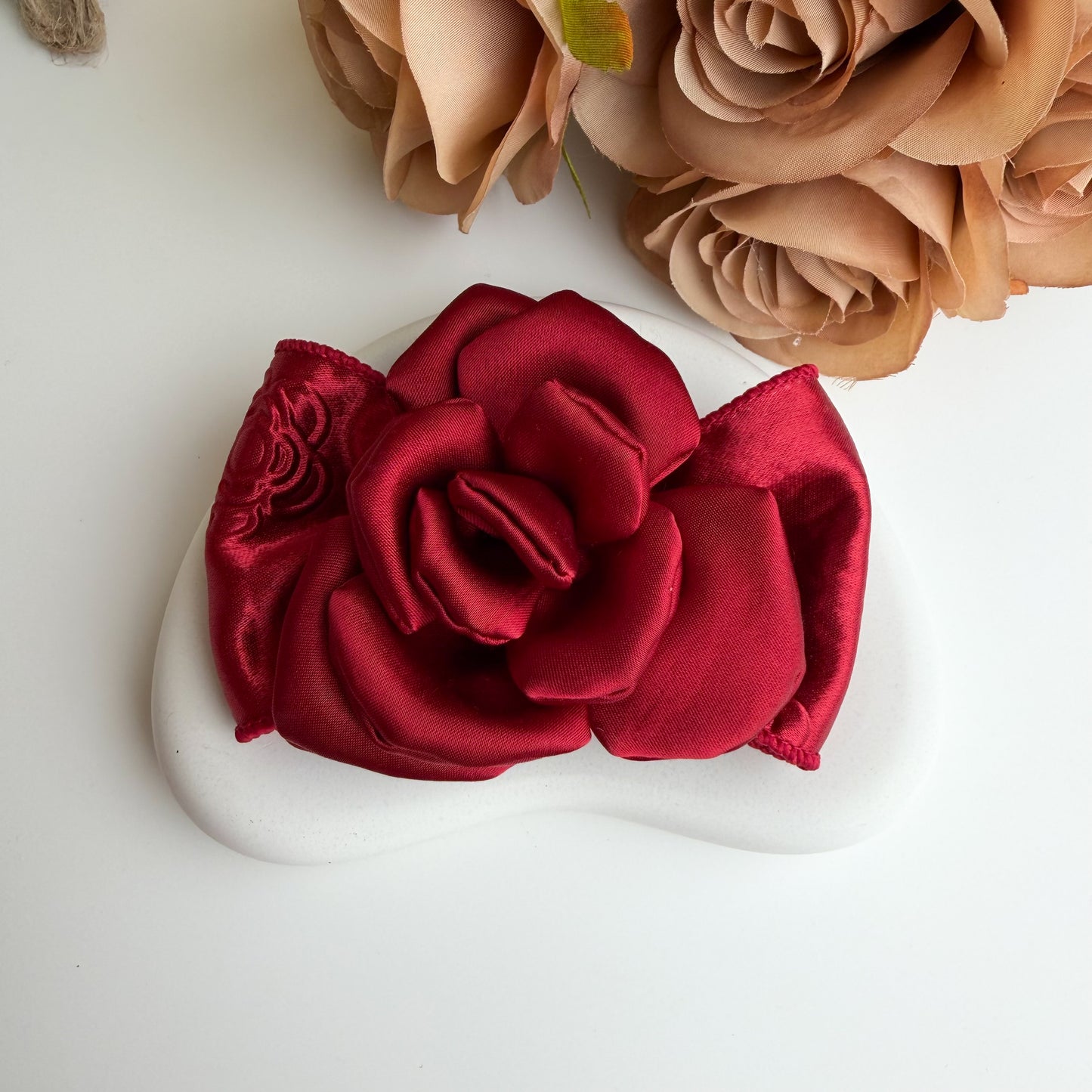 Rose Hair Clip 🌹✨